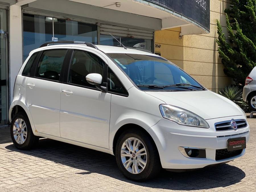 FIAT - IDEA - 2015/2015 - Branca - R$ 42.900,00