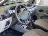 RENAULT - CLIO - 2010/2011 - Branca - R$ 25.900,00