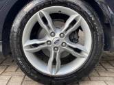 FORD - FOCUS - 2015/2016 - Preta - R$ 59.900,00