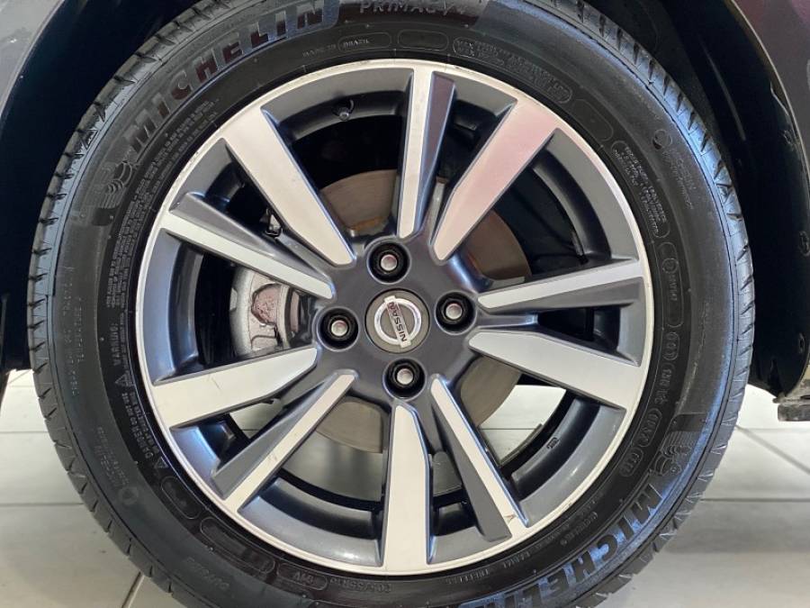 NISSAN - VERSA - 2019/2020 - Cinza - R$ 67.900,00