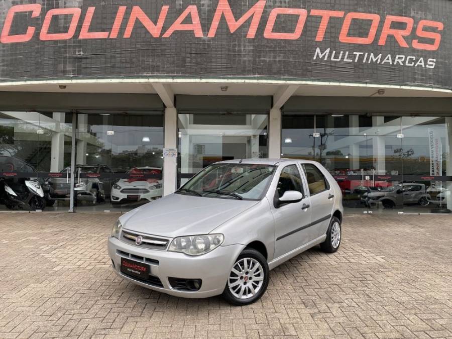 FIAT - PALIO - 2011/2012 - Prata - R$ 31.900,00