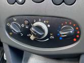 RENAULT - LOGAN - 2008/2008 - Preta - R$ 23.900,00