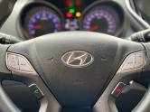 HYUNDAI - HB20S - 2015/2015 - Branca - R$ 55.900,00