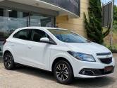 CHEVROLET - ONIX - 2015/2015 - Branca - R$ 53.900,00