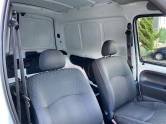 RENAULT - KANGOO - 2017/2018 - Branca - R$ 61.900,00