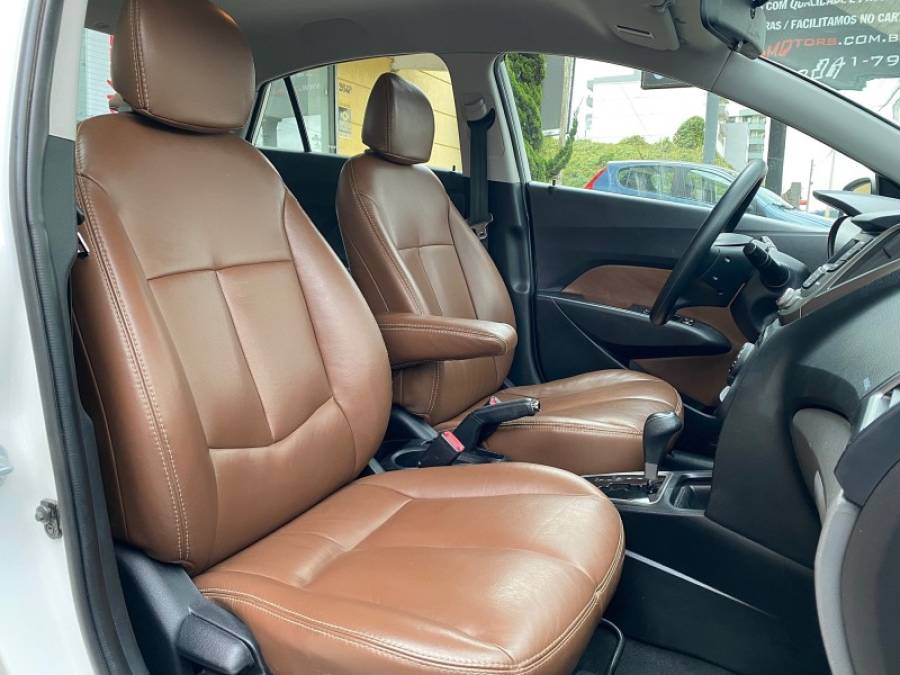 HYUNDAI - HB20S - 2015/2015 - Branca - R$ 55.900,00