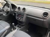 VOLKSWAGEN - GOL - 2014/2015 - Prata - R$ 41.900,00