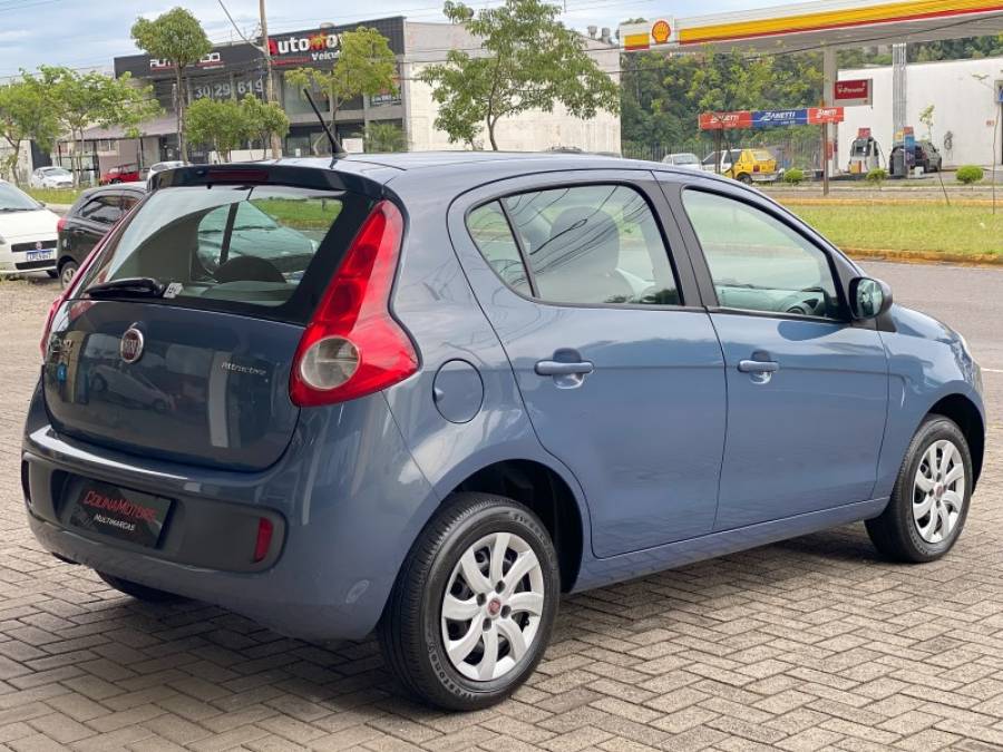 FIAT - PALIO - 2015/2015 - Azul - R$ 37.900,00