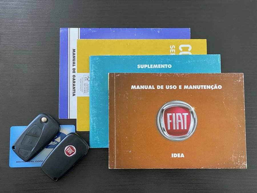 FIAT - IDEA - 2015/2015 - Branca - R$ 42.900,00