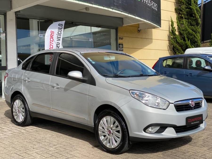 FIAT - GRAND SIENA - 2015/2015 - Prata - R$ 45.900,00