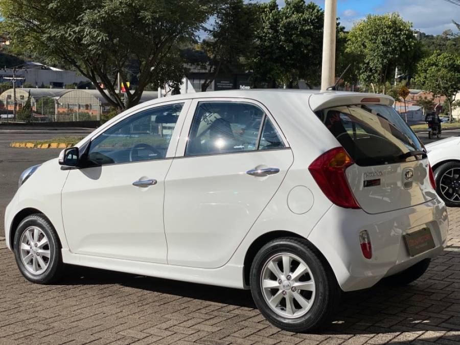 KIA MOTORS - PICANTO - 2013/2013 - Branca - R$ 40.900,00