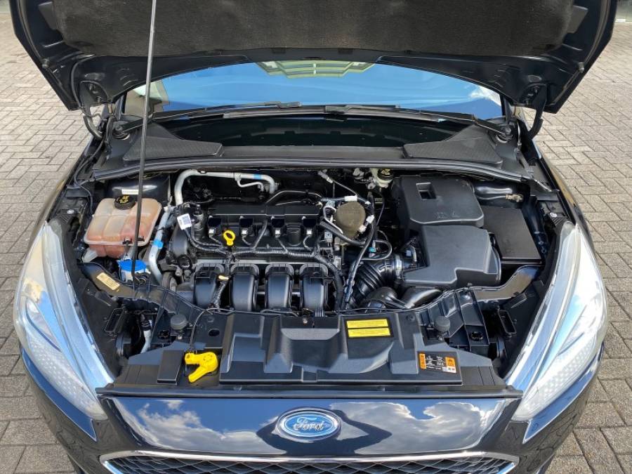 FORD - FOCUS - 2016/2016 - Preta - Sob Consulta