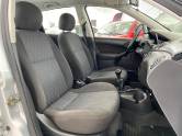FORD - FOCUS - 2006/2006 - Prata - R$ 28.900,00