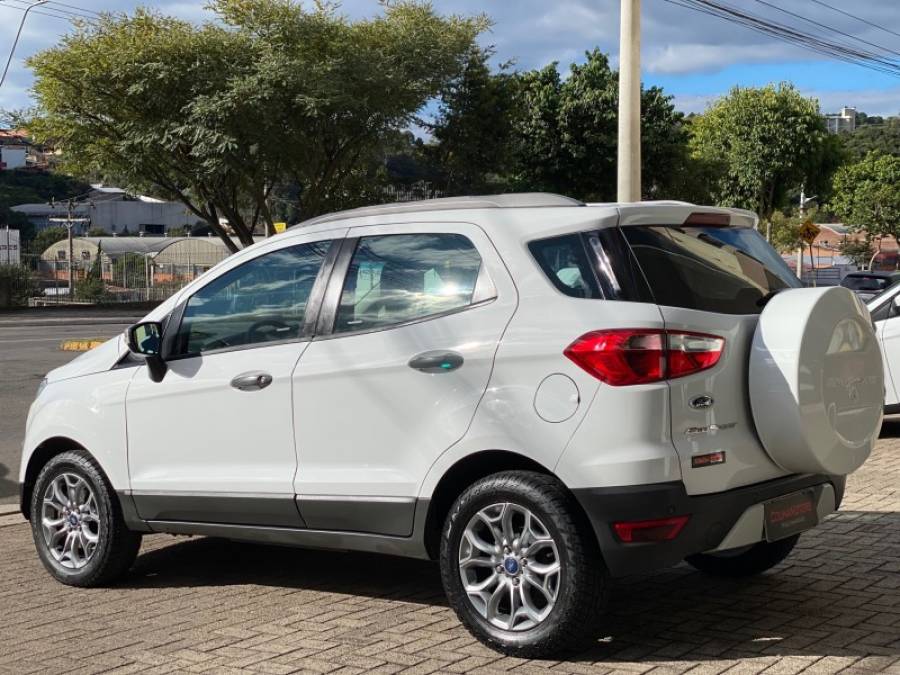 FORD - ECOSPORT - 2014/2014 - Branca - R$ 57.900,00