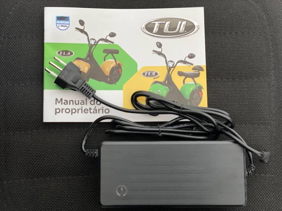 TUI - 1000W - 2025/2025 - Vermelha - R$ 7.990,00