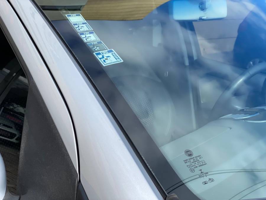 FIAT - GRAND SIENA - 2015/2015 - Prata - R$ 45.900,00