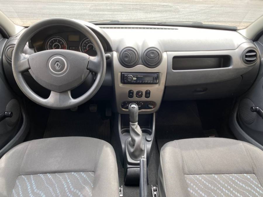 RENAULT - LOGAN - 2011/2011 - Prata - R$ 22.900,00