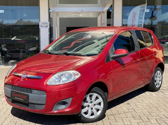 FIAT - PALIO - 2014/2015 - Vermelha - R$ 38.900,00