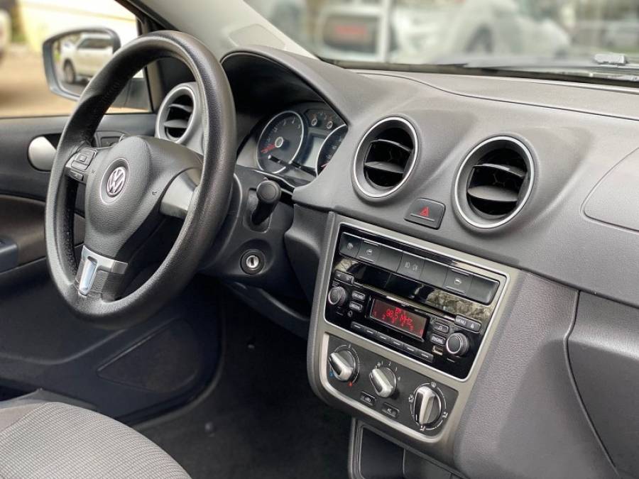 VOLKSWAGEN - GOL - 2013/2014 - Branca - R$ 38.900,00