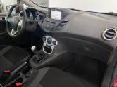 FORD - FIESTA - 2018/2019 - Vermelha - R$ 61.900,00