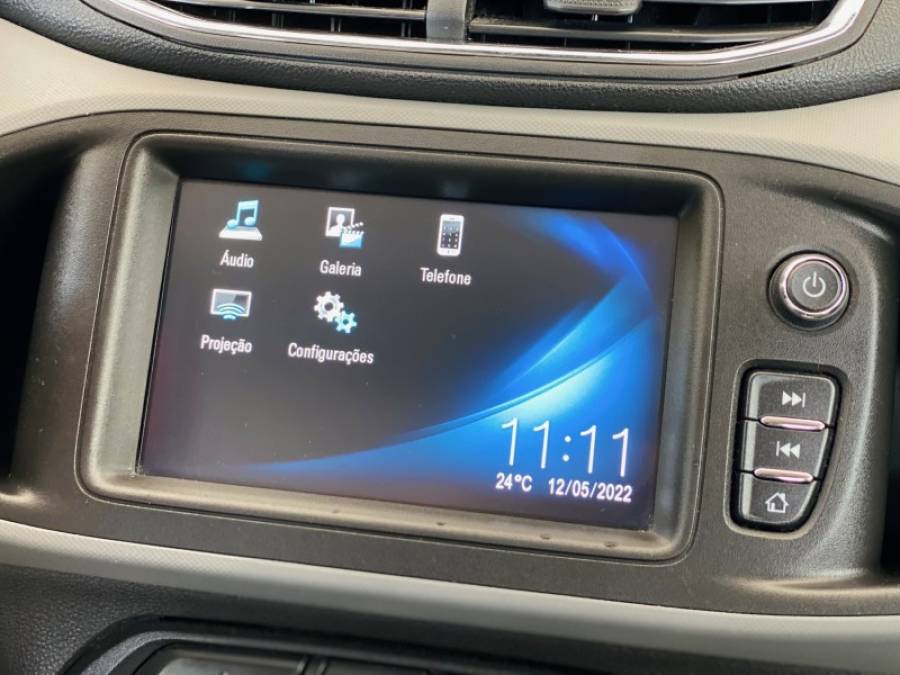 CHEVROLET - ONIX - 2019/2019 - Prata - R$ 60.900,00