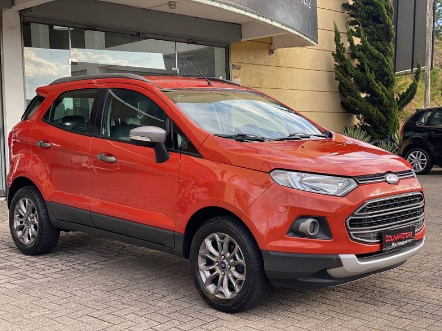 FORD - ECOSPORT - 2015/2015 - Laranja - R$ 56.900,00