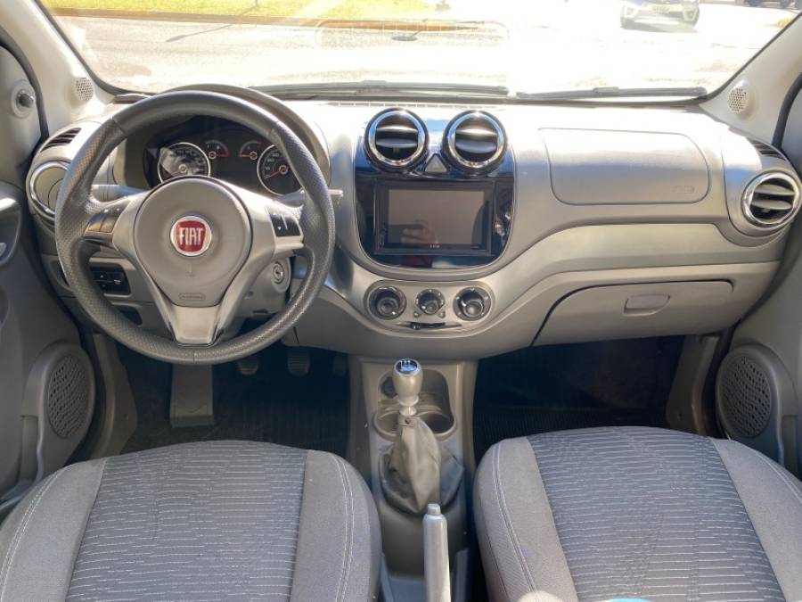 FIAT - PALIO - 2013/2013 - Branca - R$ 40.900,00