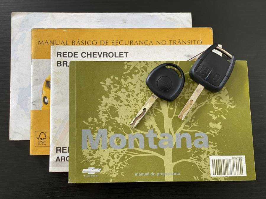 CHEVROLET - MONTANA - 2012/2012 - Prata - R$ 48.900,00