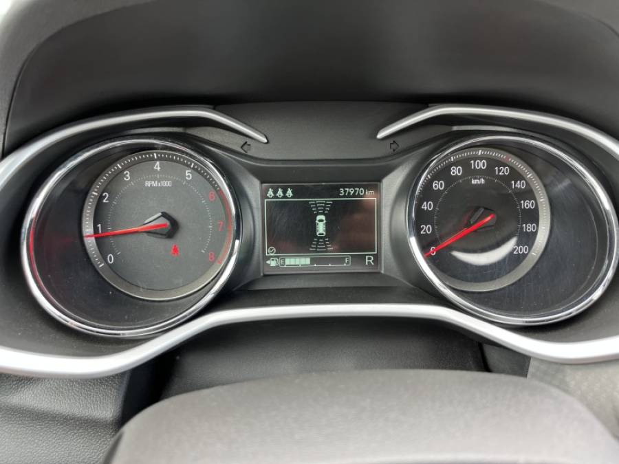 CHEVROLET - ONIX - 2023/2024 - Vermelha - R$ 98.900,00