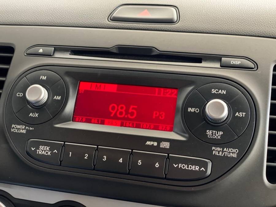 KIA MOTORS - PICANTO - 2013/2013 - Branca - R$ 40.900,00