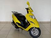 SUZUKI - BURGMAN - 2013/2014 - Amarela - R$ 9.900,00