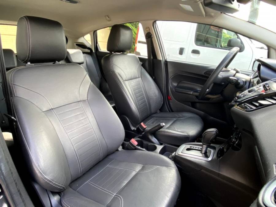 FORD - FIESTA - 2014/2014 - Preta - R$ 45.900,00