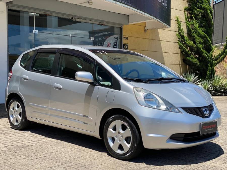 HONDA - FIT - 2011/2011 - Prata - R$ 42.900,00