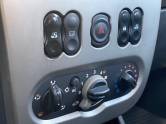 RENAULT - SANDERO - 2009/2009 - Preta - R$ 31.900,00