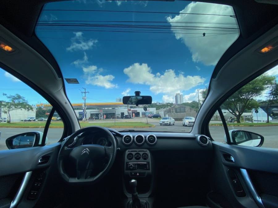 CITROËN - C3 - 2016/2016 - Branca - R$ 45.900,00