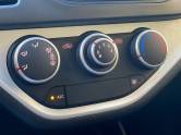 KIA MOTORS - PICANTO - 2012/2013 - Branca - R$ 40.900,00