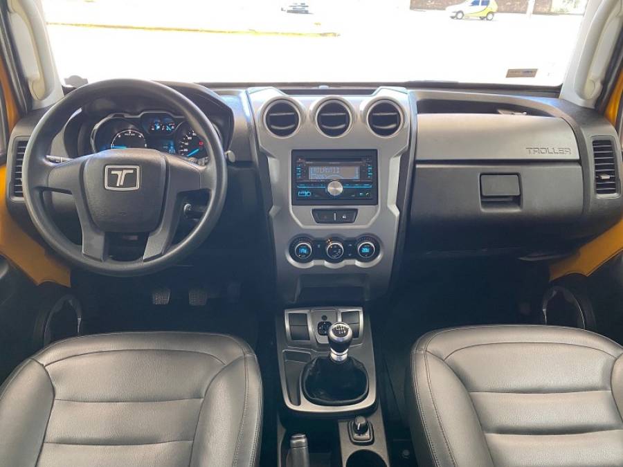 TROLLER - T4 - 2015/2015 - Amarela - R$ 160.900,00