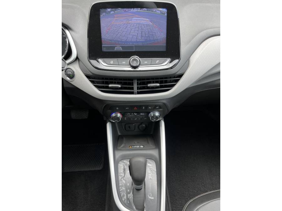 CHEVROLET - ONIX - 2023/2024 - Vermelha - R$ 98.900,00