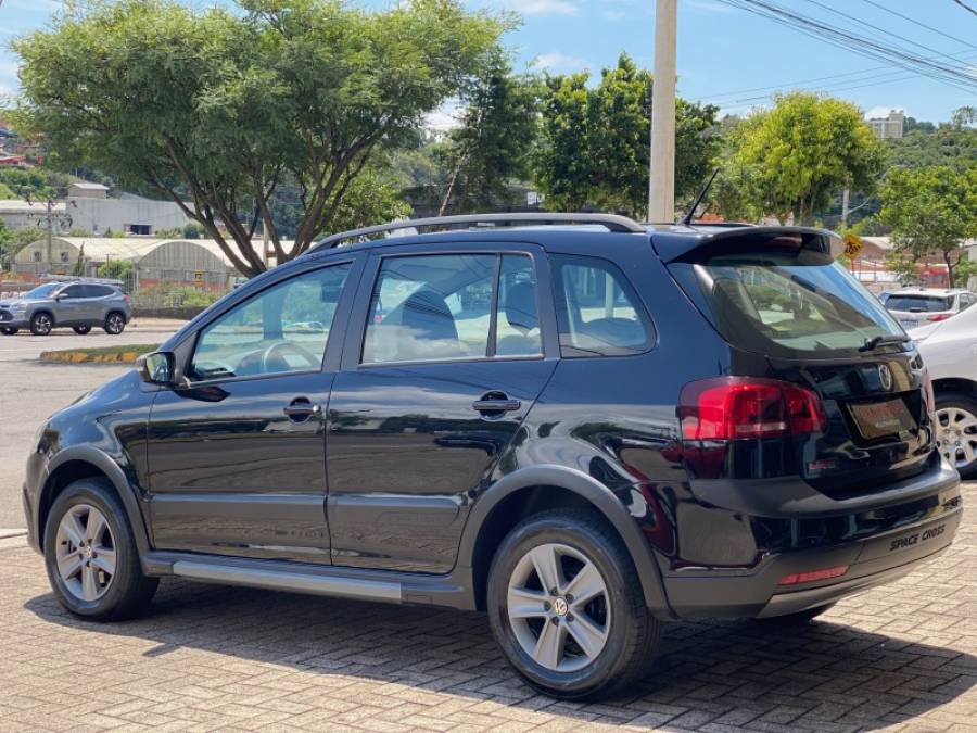 VOLKSWAGEN - SPACE CROSS - 2012/2012 - Preta - R$ 45.900,00