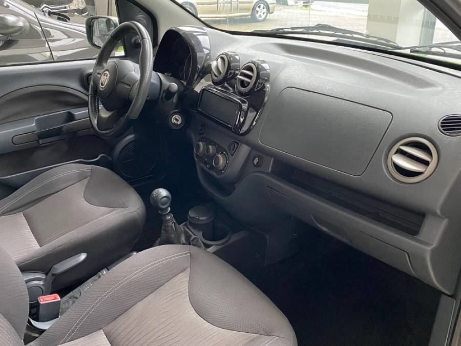 FIAT - UNO - 2011/2011 - Verde - R$ 34.900,00