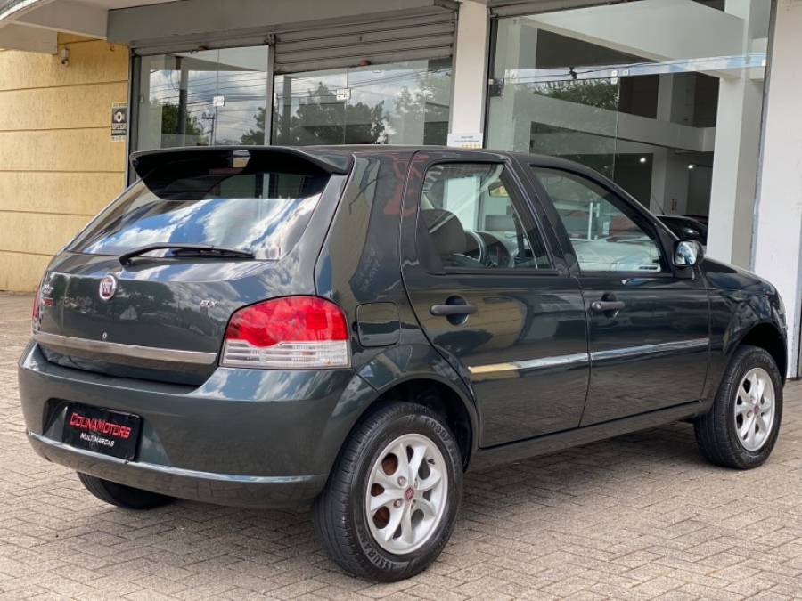 FIAT - PALIO - 2011/2011 - Cinza - R$ 30.900,00