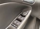 FORD - FOCUS - 2014/2014 - Branca - R$ 55.900,00