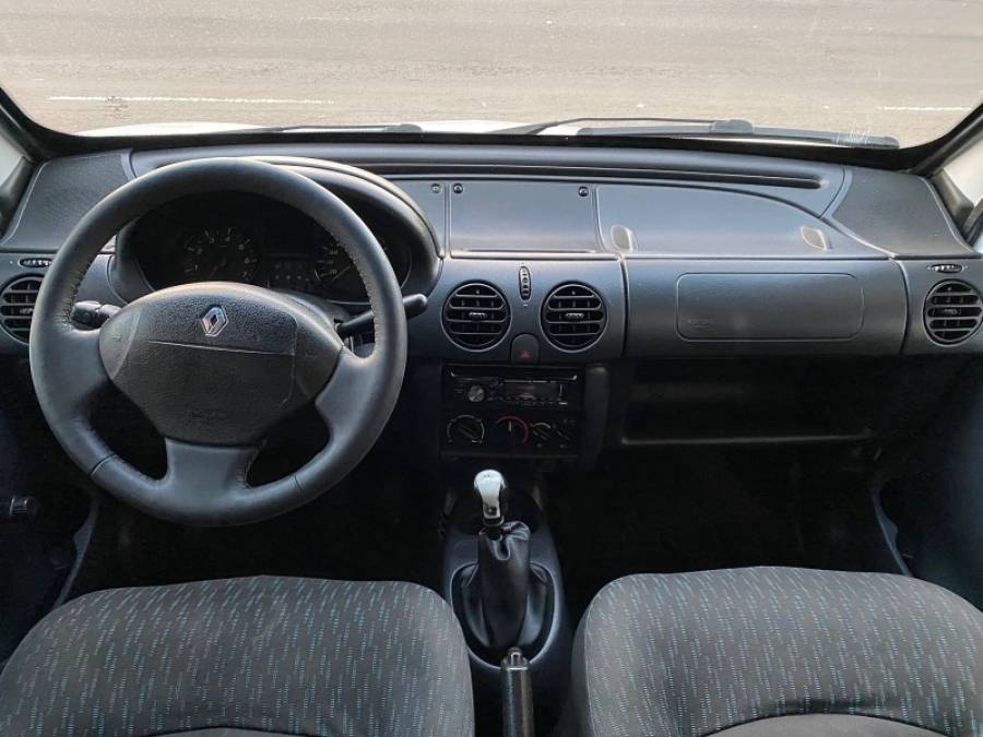 RENAULT - KANGOO - 2015/2015 - Branca - R$ 46.900,00