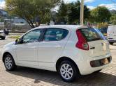 FIAT - PALIO - 2013/2013 - Branca - R$ 40.900,00