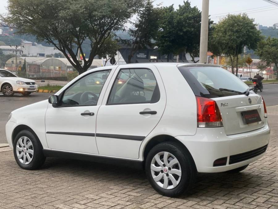 FIAT - PALIO - 2007/2007 - Branca - R$ 27.900,00