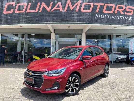 CHEVROLET - ONIX - 2023/2024 - Vermelha - R$ 98.900,00