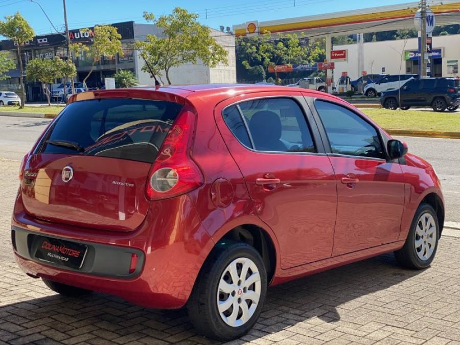 FIAT - PALIO - 2014/2015 - Vermelha - R$ 38.900,00