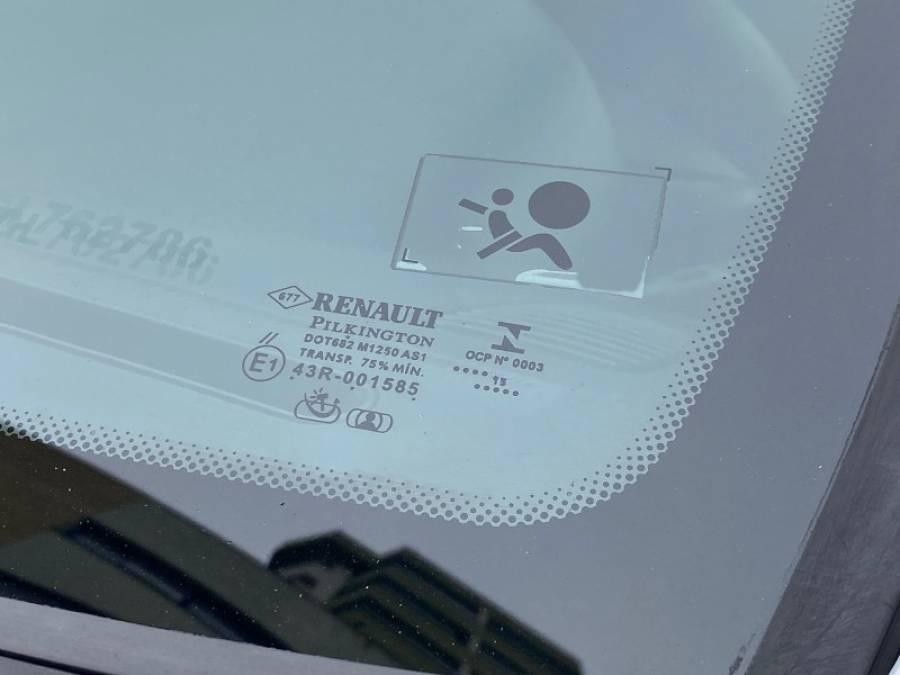 RENAULT - CLIO - 2015/2016 - Branca - R$ 38.900,00