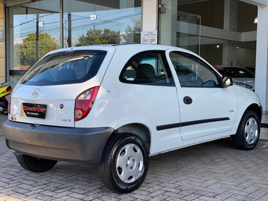 CHEVROLET - CELTA - 2010/2010 - Branca - R$ 25.900,00