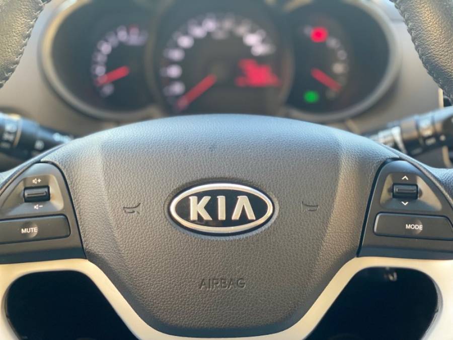 KIA MOTORS - PICANTO - 2012/2013 - Branca - R$ 40.900,00